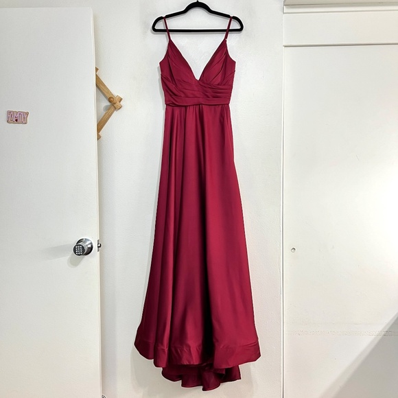 La Femme 28607 Deep V-Neck High Slit Satin Gown Wine Size 8 - Picture 2 of 10